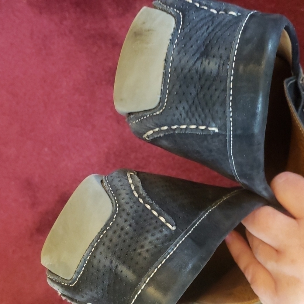 1901 Loafers - Picture 7 of 11